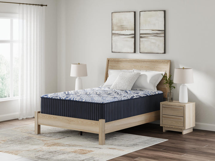GTU Furniture 15-Inch Queen Firm/Plush Hybrid Mattress Collection — M49631