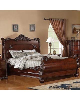 GTU Furniture Traditional Style Rich Cherry Queen/King Bedroom Set